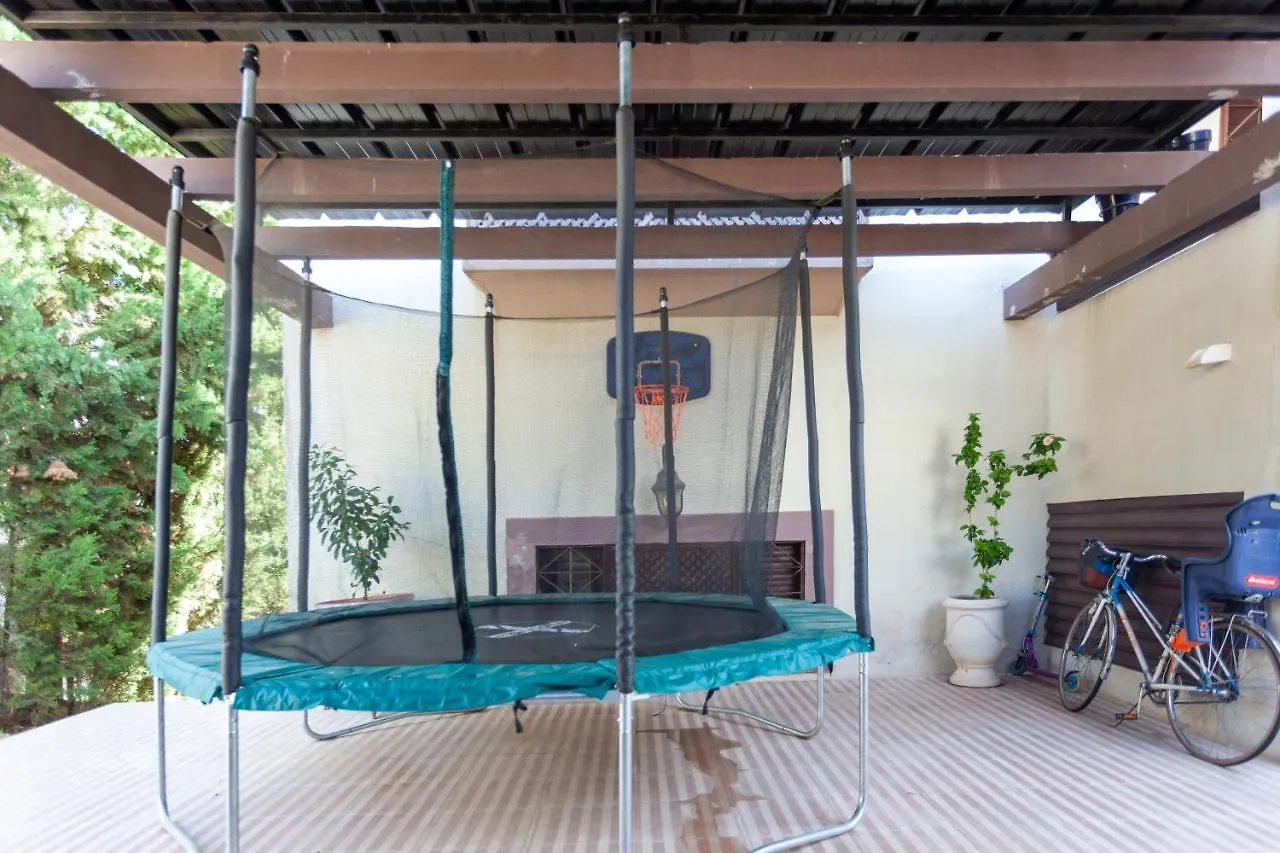 Villa En Campo De Golf Con Piscina Guillena Holiday home