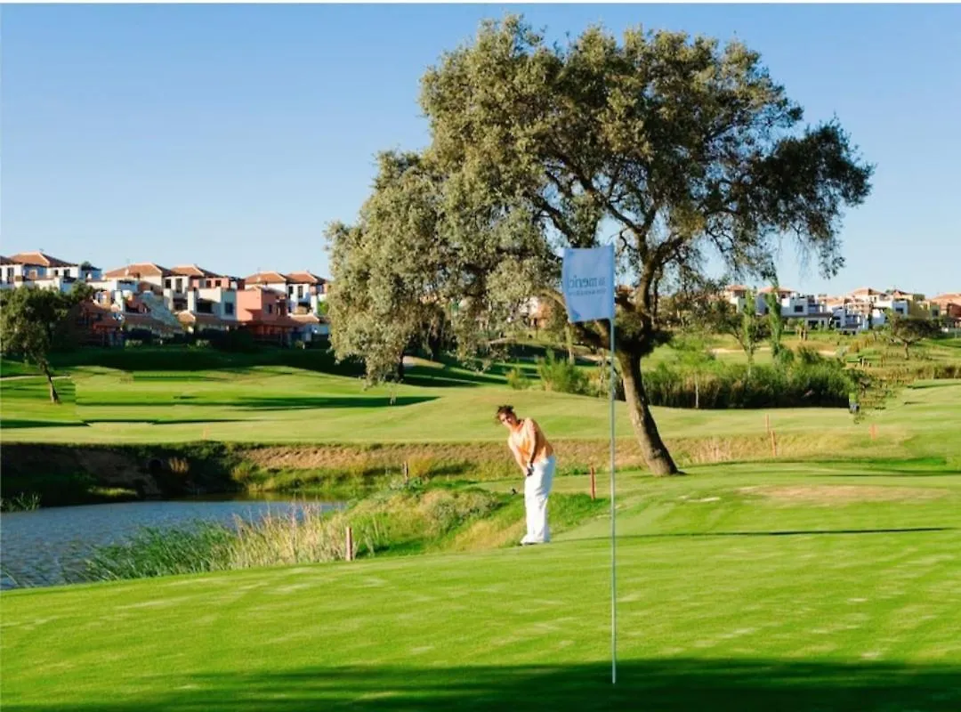 Villa En Campo De Golf Con Piscina Guillena Holiday home