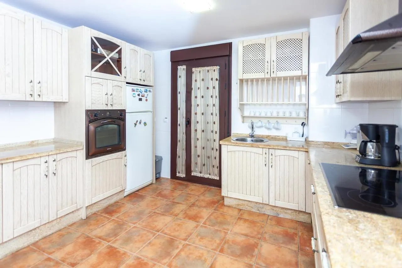 Villa En Campo De Golf Con Piscina Guillena 0*,  Spain