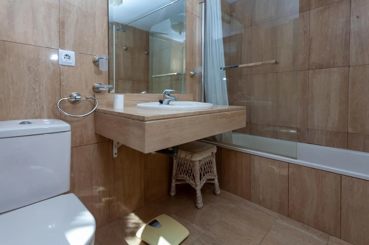 Holiday home Villa En Campo De Golf Con Piscina Guillena